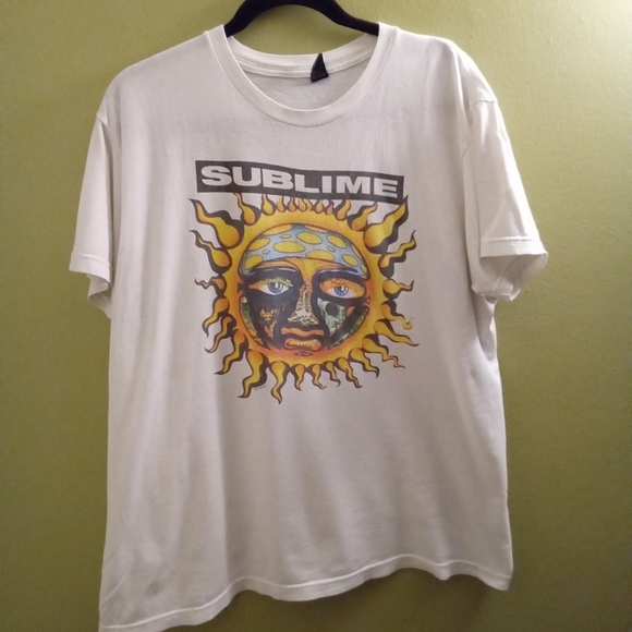 Tultex Other - Mens M Tultex White Sublime Sun Graphic Tee 90s Vibe Lightweight